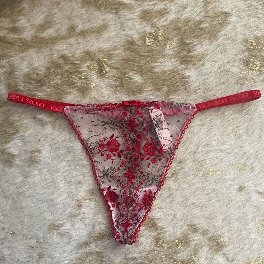 Victoria's Secret Red and White Floral Lace